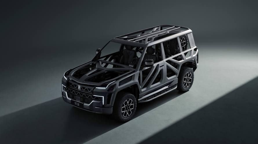 广州119仰望U8硬派越野的科技魅力，国能汽车对传统燃油车市场的冲击